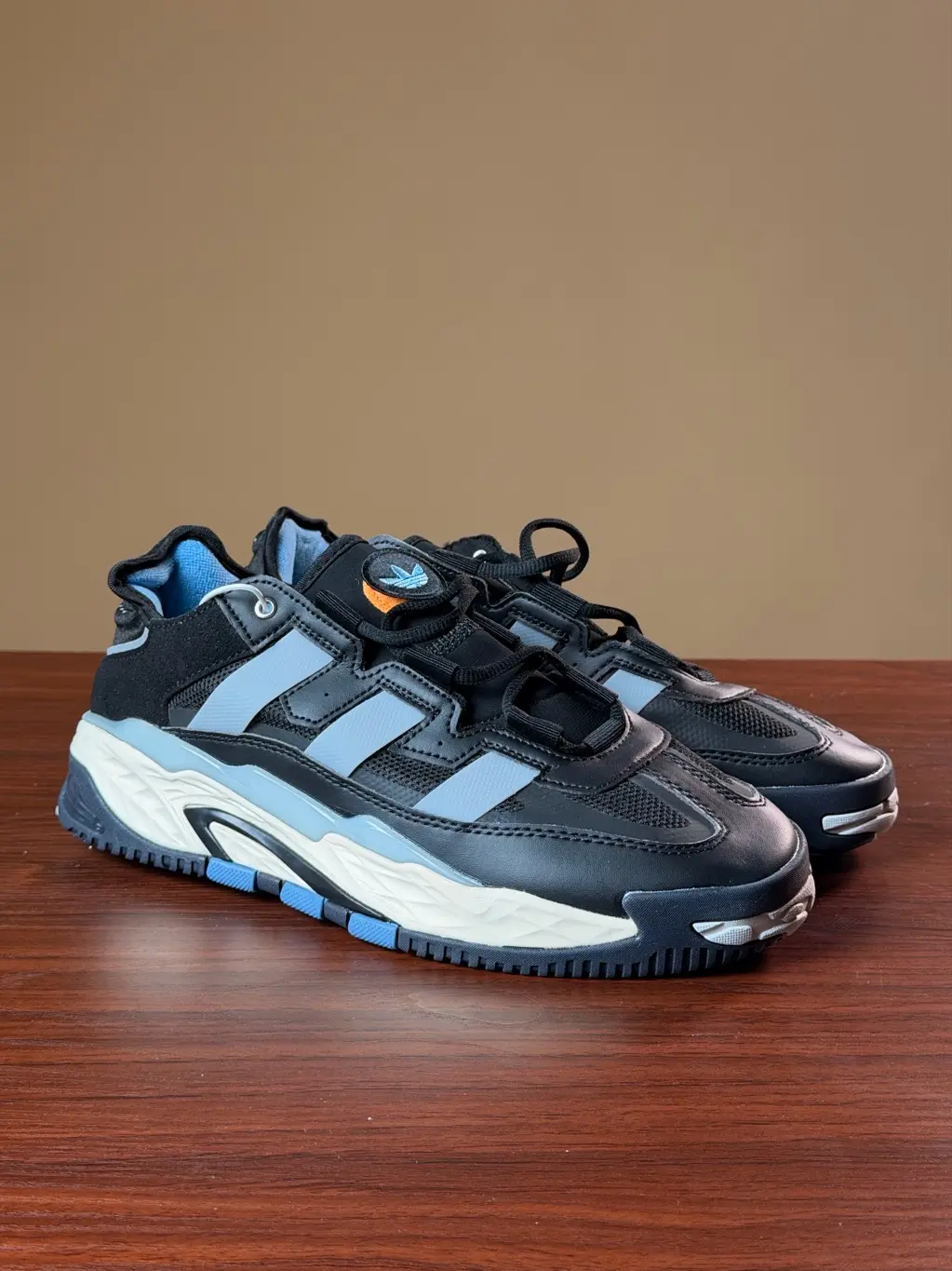Adidas Niteball