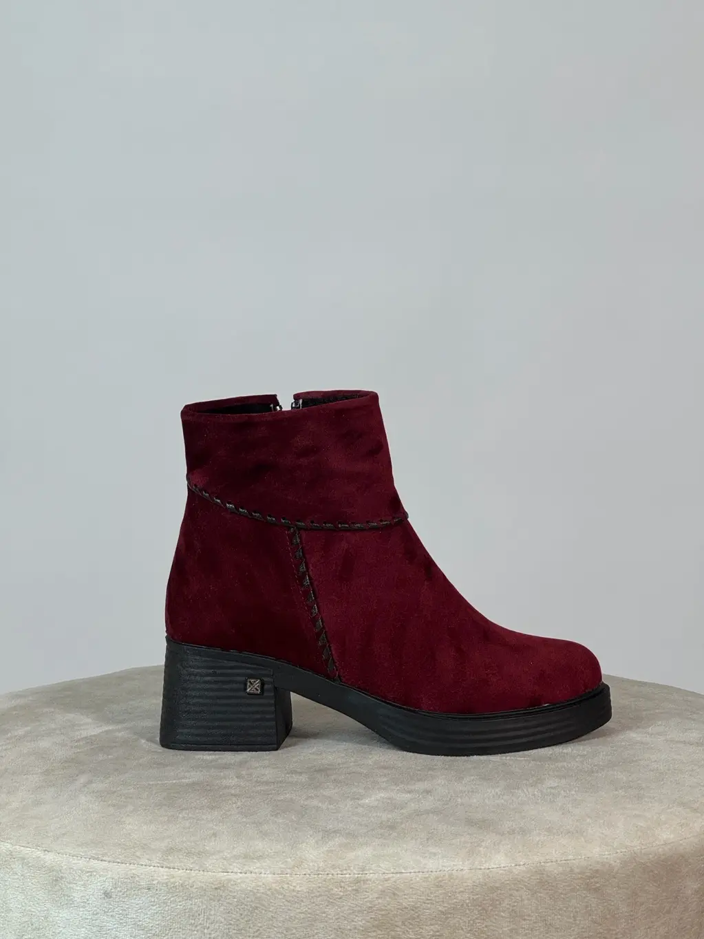 Mony Boots