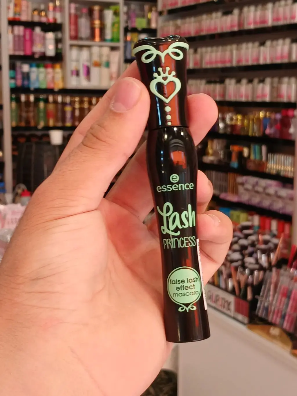 ماسكارا Essence Lash