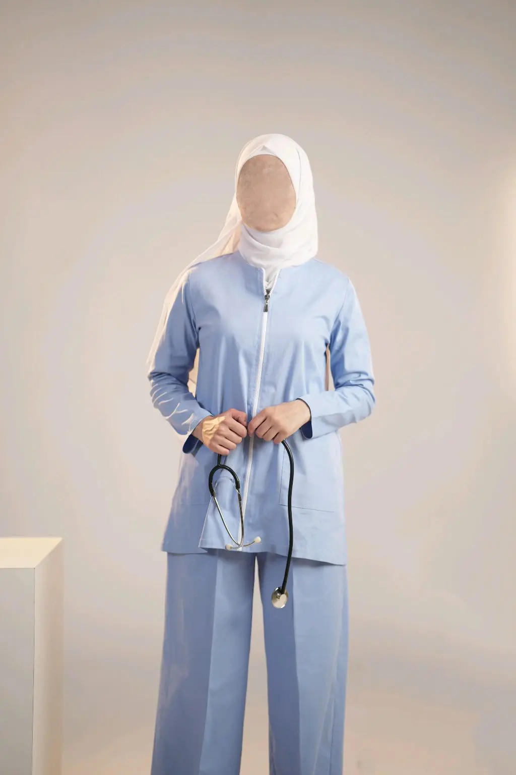 سكراب طبي قصير سماوي