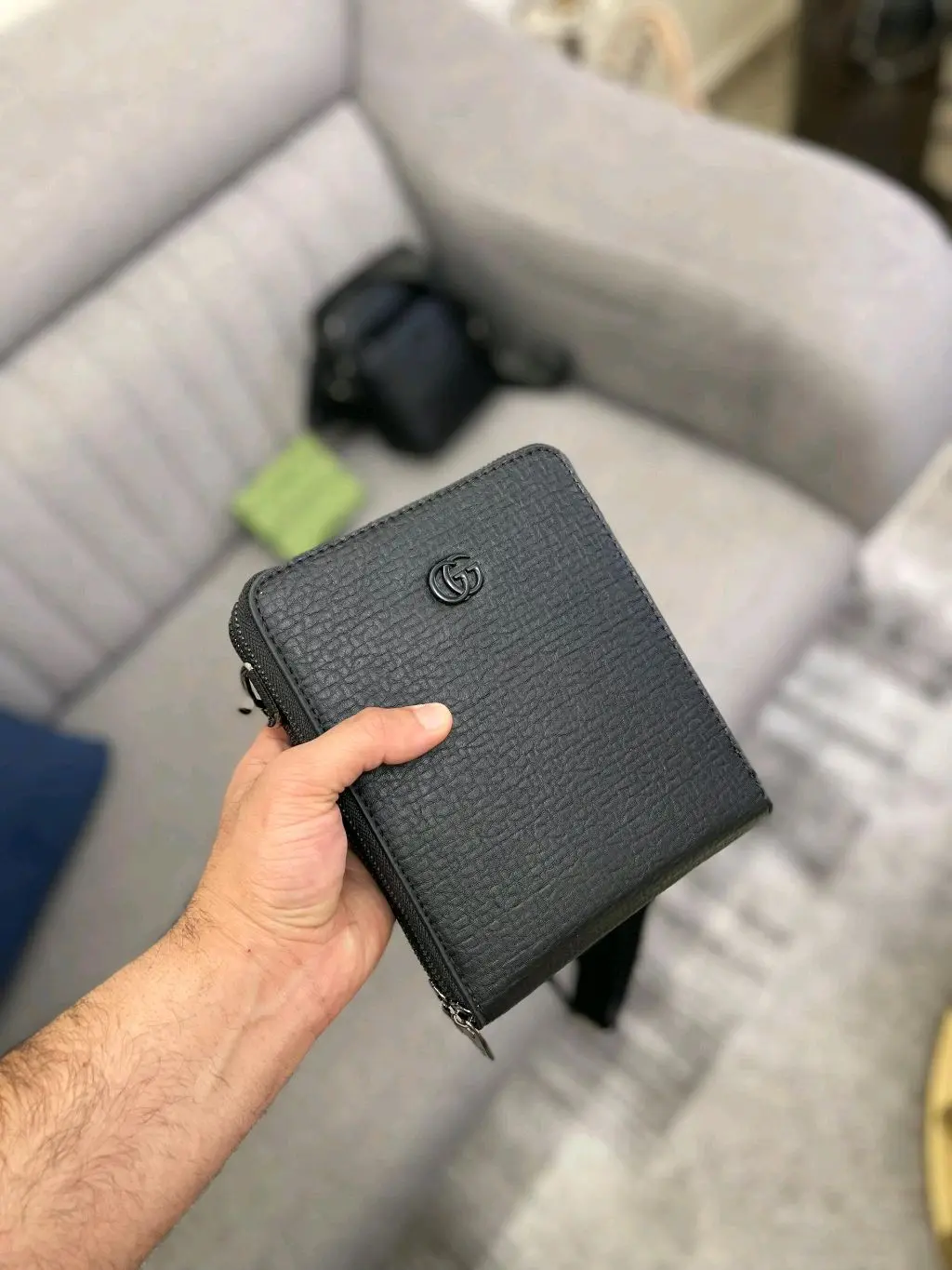 كتف ويد من  GUCCI