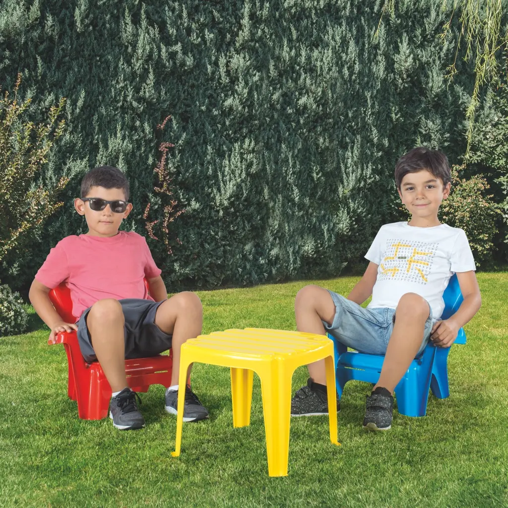مجموعة طاولة وكرسيين من عمر السنتين DOLU 3007