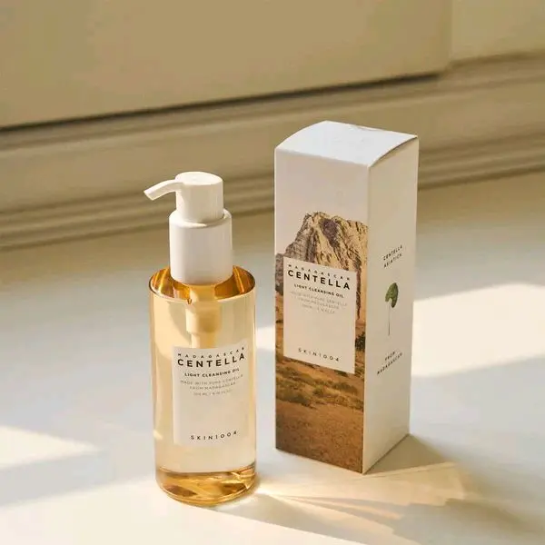 SKIN1004 Madagascar Centella Light Cleansing Oil - 200ml | سكين1004 غسول سينتيلا زيتي للوجه - 200 مل