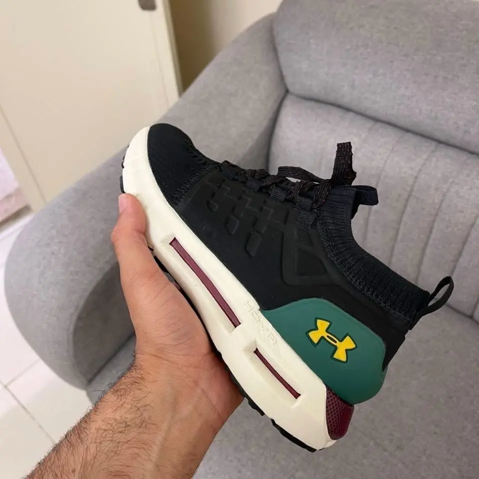 Under Armour Black